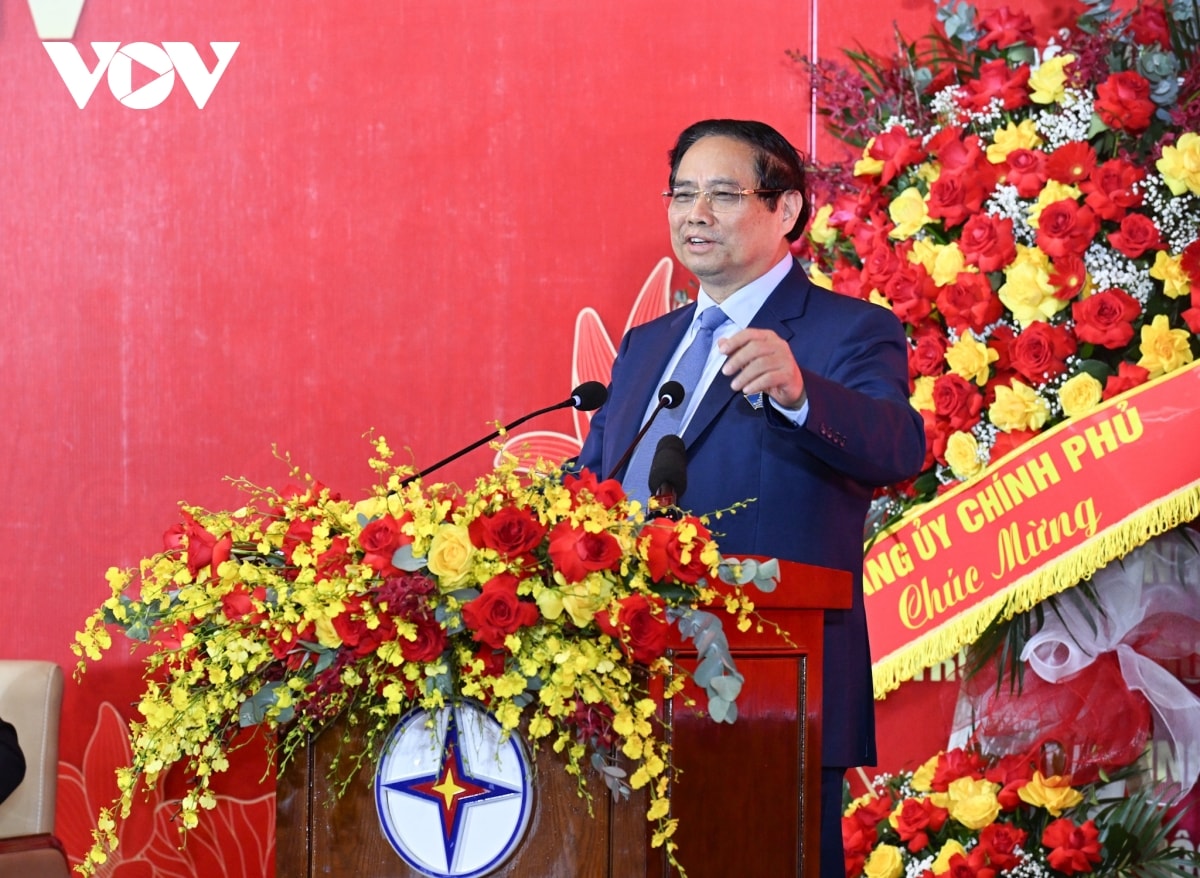thủ tướng ngành điện phải đảm bảo đáp ứng được yêu cầu phát triển đất nước hình ảnh 3 thu tuong nganh dien phai dam bao dap ung duoc yeu cau phat trien dat nuoc hinh anh 3