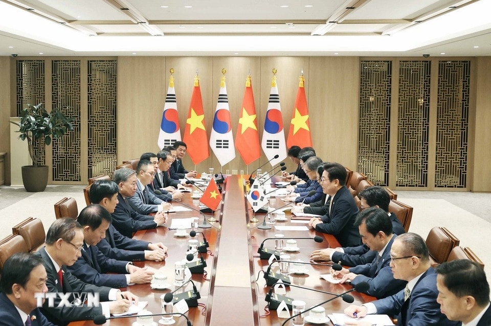 tuyen bo chung ve lam sau sac hon quan he Doi tac chien luoc toan dien viet nam - han quoc hinh anh 1
