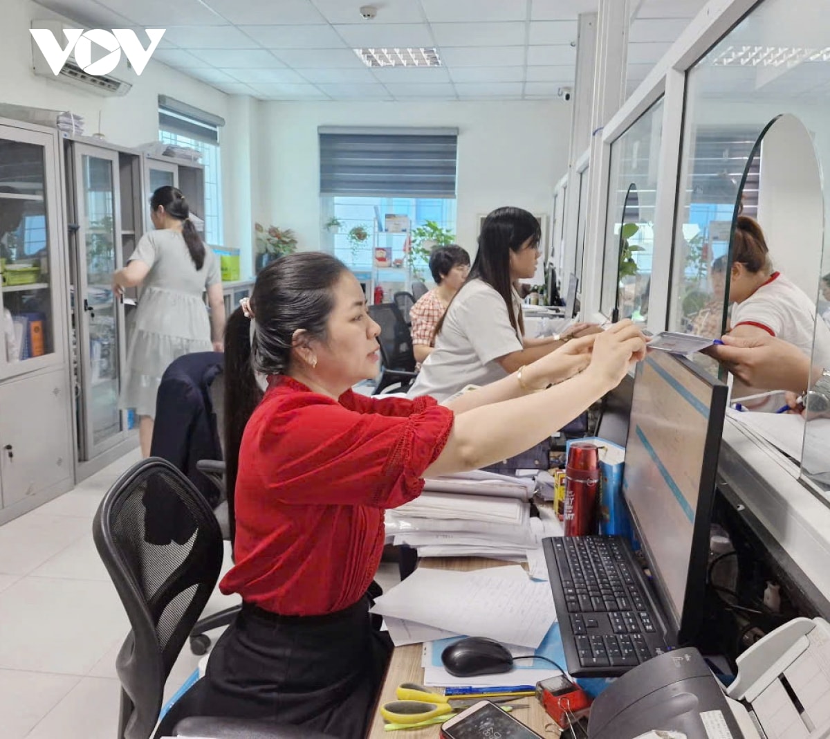 học sinh, sinh viên Đà nẵng được hỗ trợ tối thiểu 50 mức đóng bhyt từ ngày 1 7 2025 hình ảnh 3 hoc sinh, sinh vien Da nang duoc ho tro toi thieu 50 muc dong bhyt tu ngay 1 7 2025 hinh anh 3