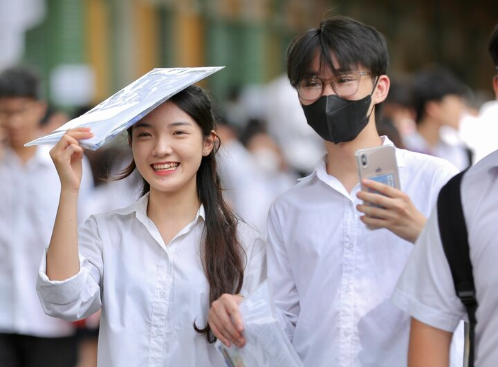 Theo quy định của Bộ GD&ĐT, các trường phải công bố kết quả trúng tuyển đợt 1 trước 17h ngày 22/8. (Ảnh minh hoạ)
