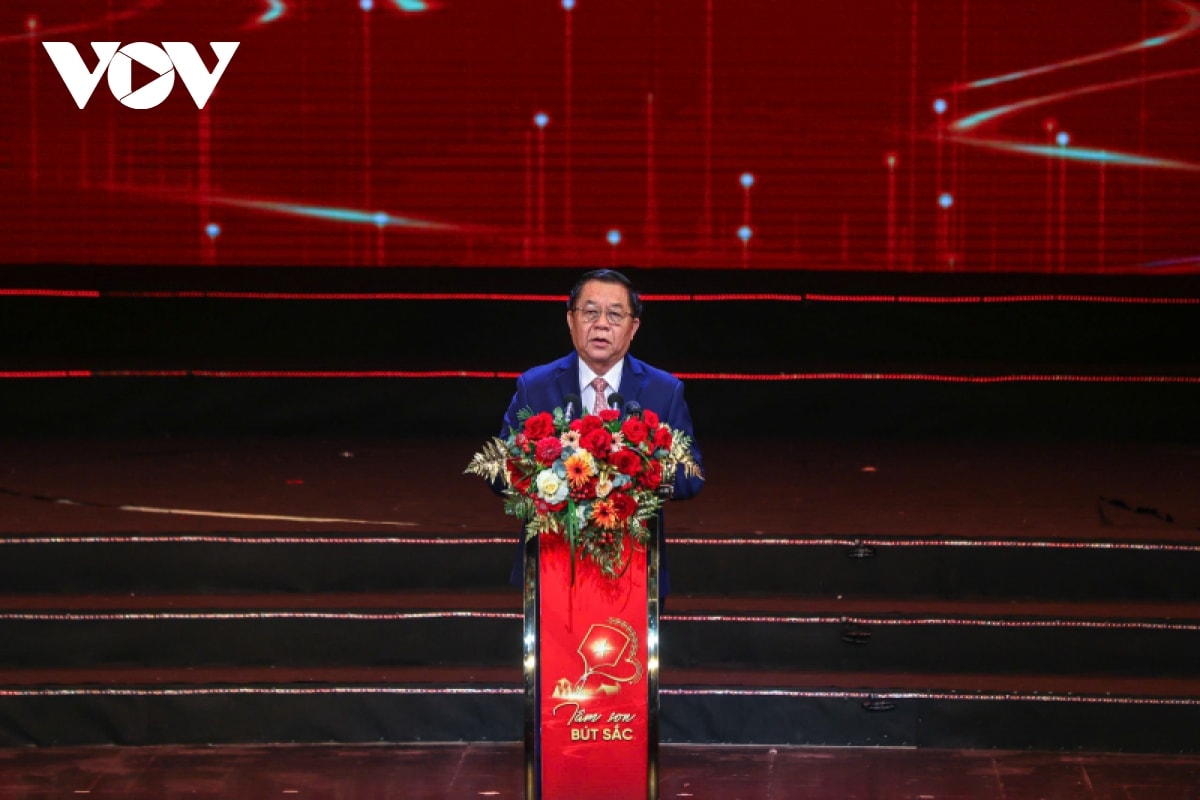 vov giành 2 giải báo chí vì an ninh tổ quốc và bình yên cuộc sống hình ảnh 2 vov gianh 2 giai bao chi vi an ninh to quoc va binh yen cuoc song hinh anh 2