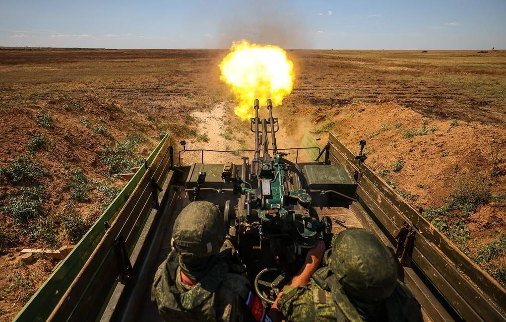 donetsk rung chuyen nga lan sau tung km, don ukraine vao bay chien luoc hinh anh 1