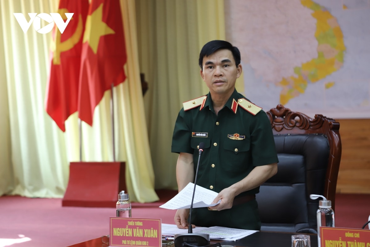 tap trung ho tro xay dung, sua chua nha cho nguoi dan vung thien tai o son la hinh anh 2