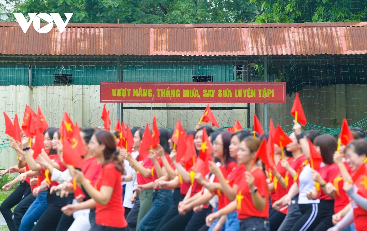 khoi bao chi miet mai tap luyen chuan bi cho dieu hanh ky niem 80 nam quoc khanh 2 9 hinh anh 10