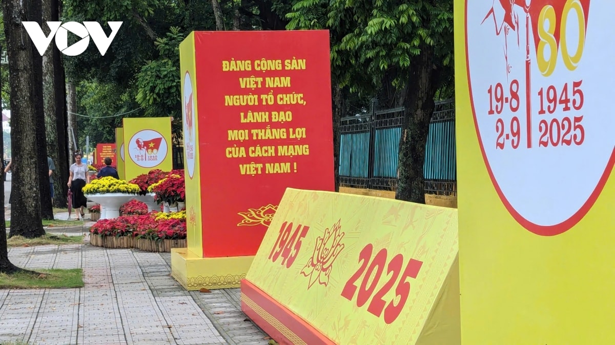 khong khi mung quoc khanh 2 9 lan toa khap pho phuong ha noi hinh anh 2