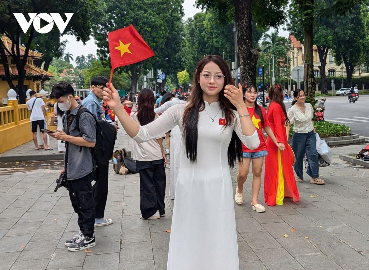 khong khi mung quoc khanh 2 9 lan toa khap pho phuong ha noi hinh anh 8