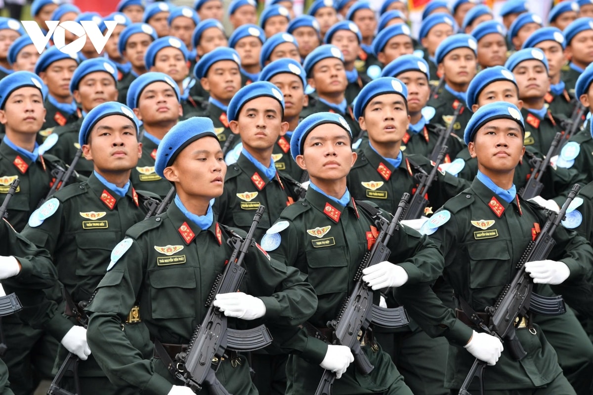 Dai tuong phan van giang kiem tra tong hop luyen dieu binh, dieu hanh a80 hinh anh 5