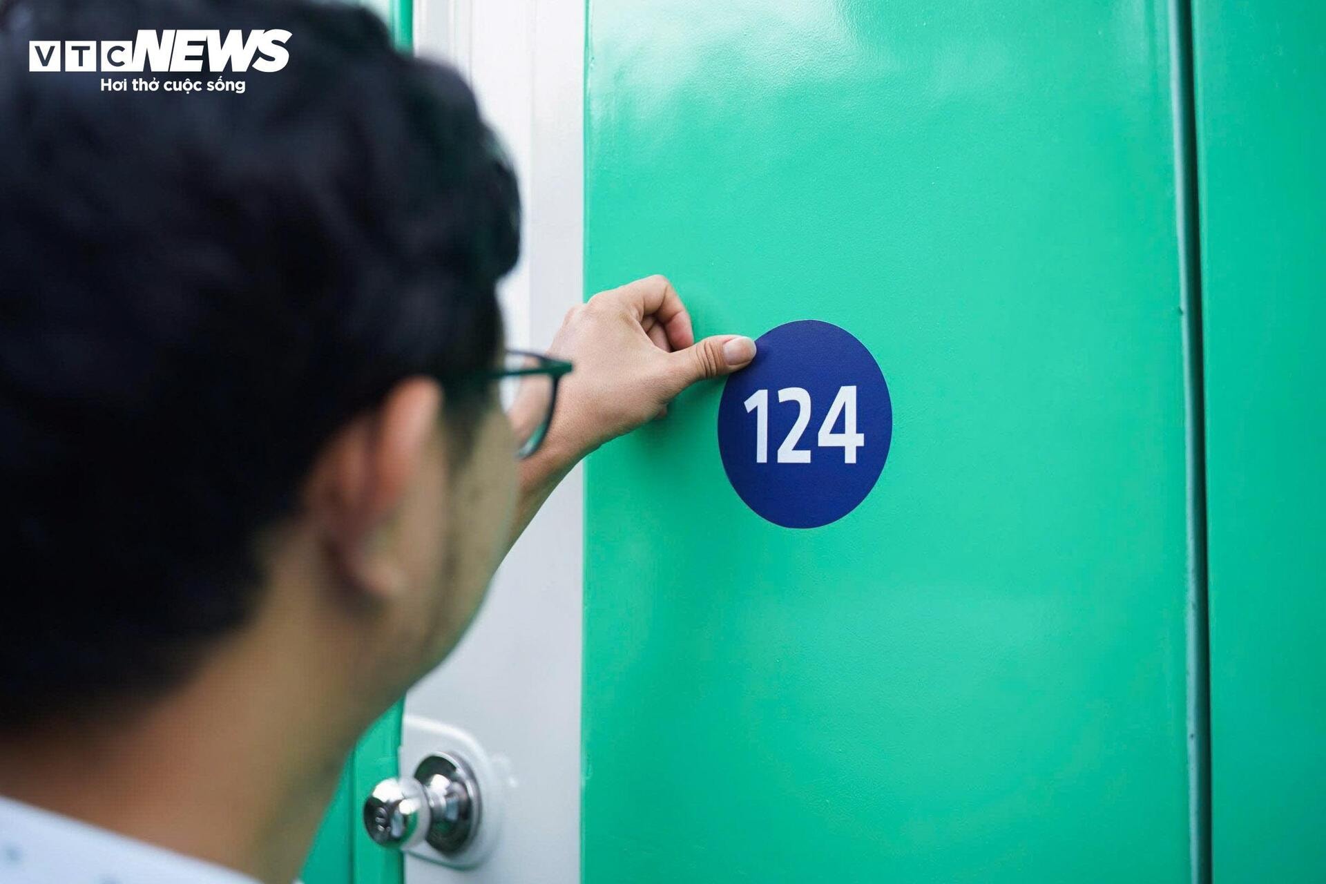 Hà Nội bố trí hơn 1.000 nhà vệ sinh phục vụ người dân dịp đại lễ - 6