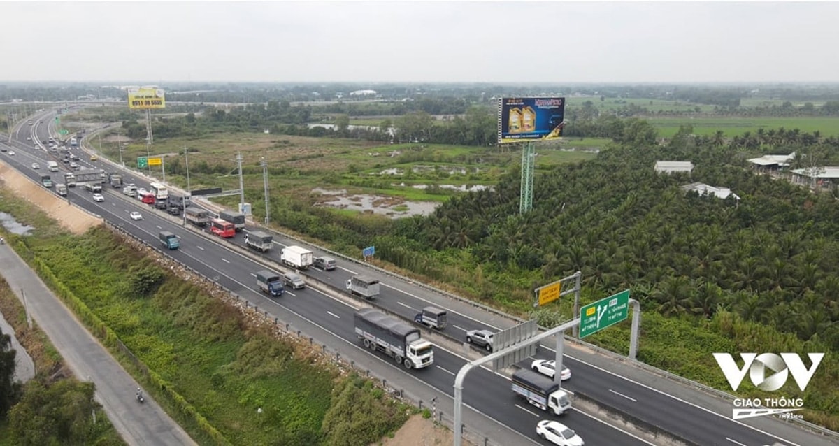 phan lan tren cao toc toi uu hoa he thong va giao duc y thuc hinh anh 1
