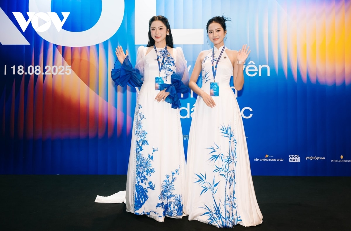 tung duong, Den vau, huy quan hoa va cac kol du hoi nghi kol dau tien tai viet nam hinh anh 2