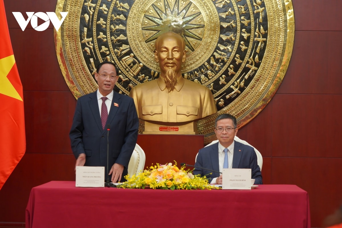 kieu bao la dai su nhan dan gop phan vun dap quan he viet trung hinh anh 1