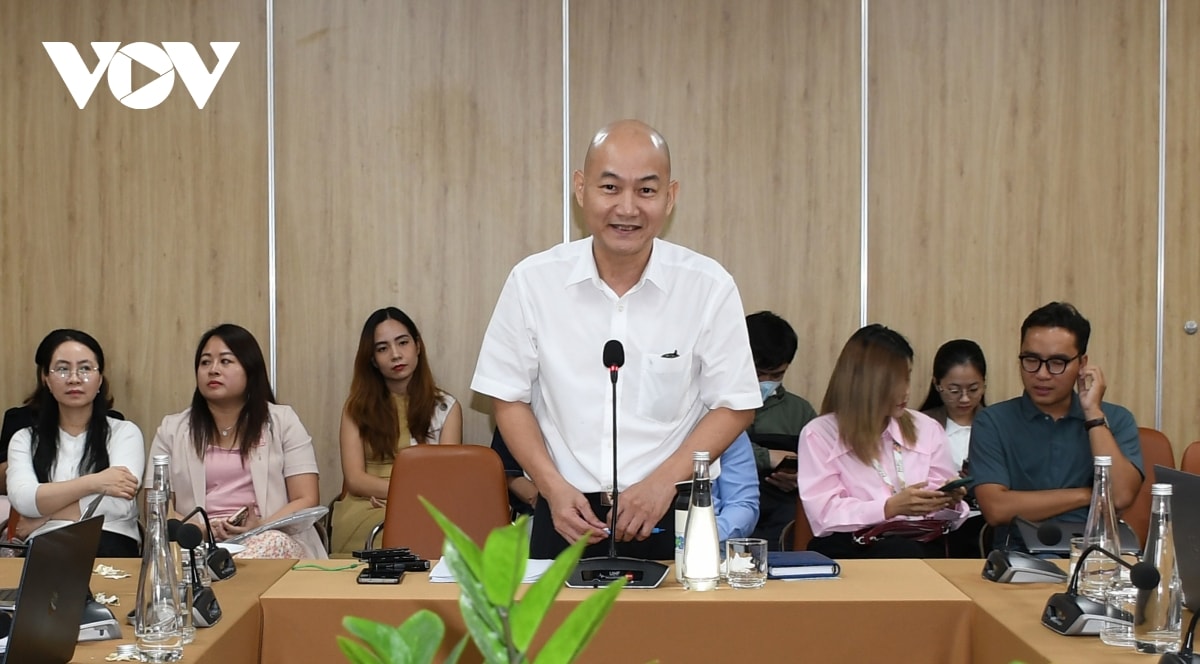 tp.hcm kích cầu tiêu dùng để bán lẻ đạt mức tăng 18 năm hình ảnh 1 tp.hcm kich cau tieu dung de ban le dat muc tang 18 nam hinh anh 1