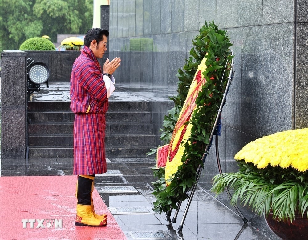 toan canh chuyen tham viet nam cua quoc vuong bhutan va hoang hau hinh anh 2