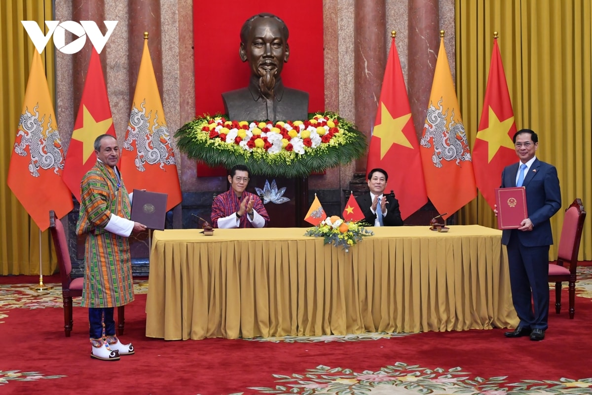 toan canh chuyen tham viet nam cua quoc vuong bhutan va hoang hau hinh anh 5