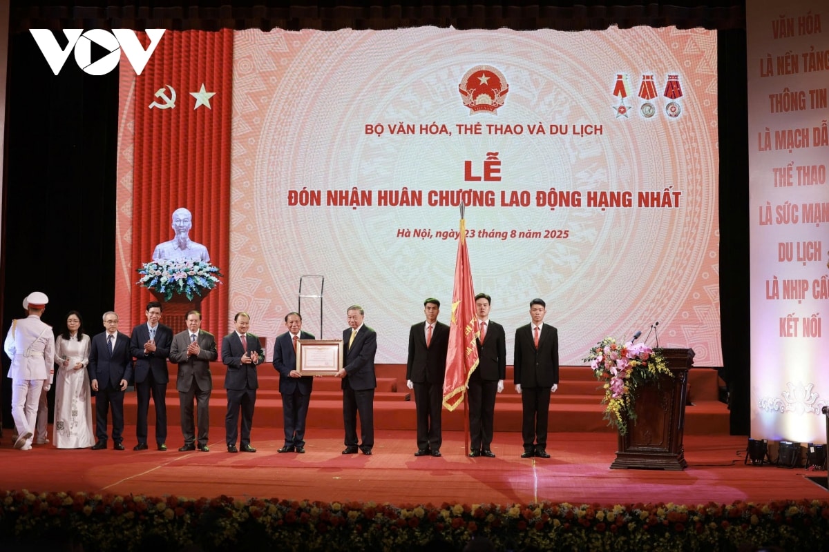 văn hóa phải đi trước một bước để củng cố niềm tin, hình thành năng lực mềm quốc gia hình ảnh 2 van hoa phai di truoc mot buoc de cung co niem tin, hinh thanh nang luc mem quoc gia hinh anh 2