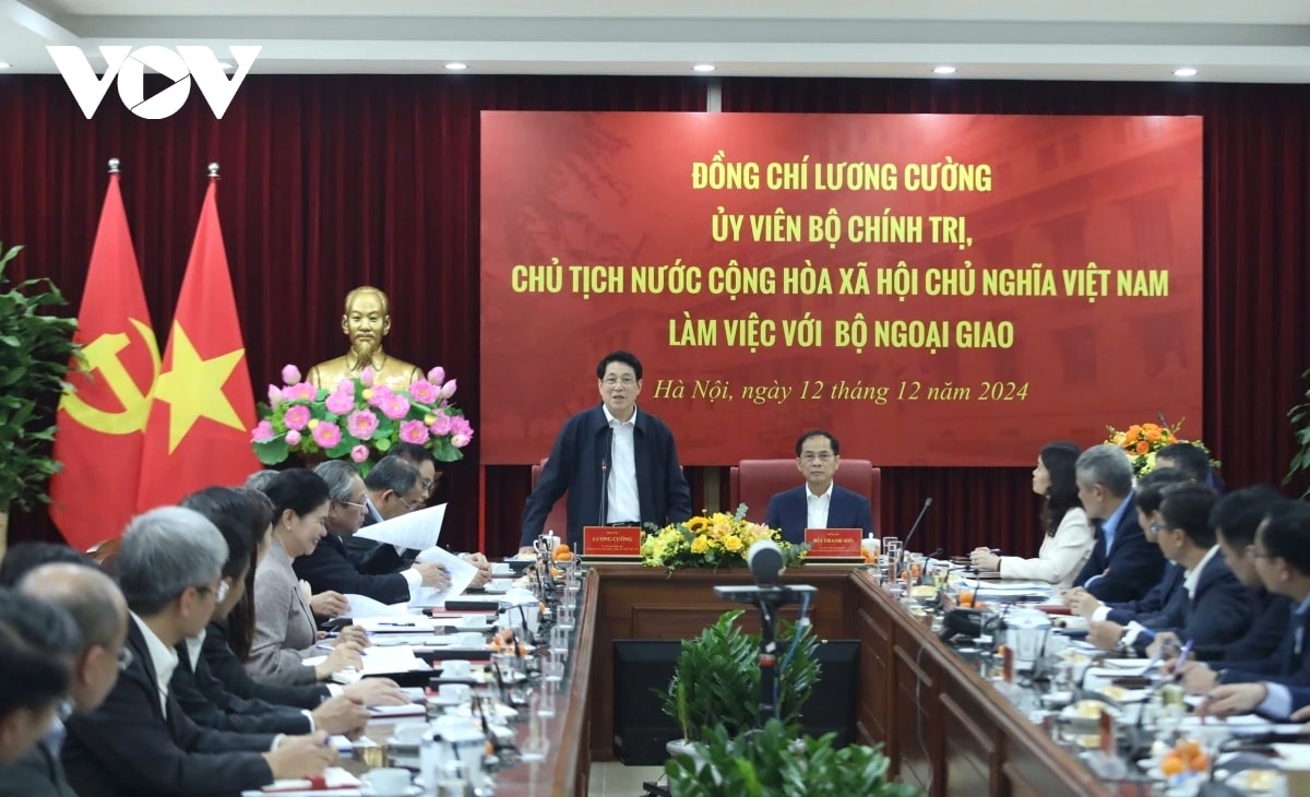 ngoại giao việt nam 80 năm xây dựng, trưởng thành cùng đất nước hình ảnh 2 ngoai giao viet nam 80 nam xay dung, truong thanh cung dat nuoc hinh anh 2