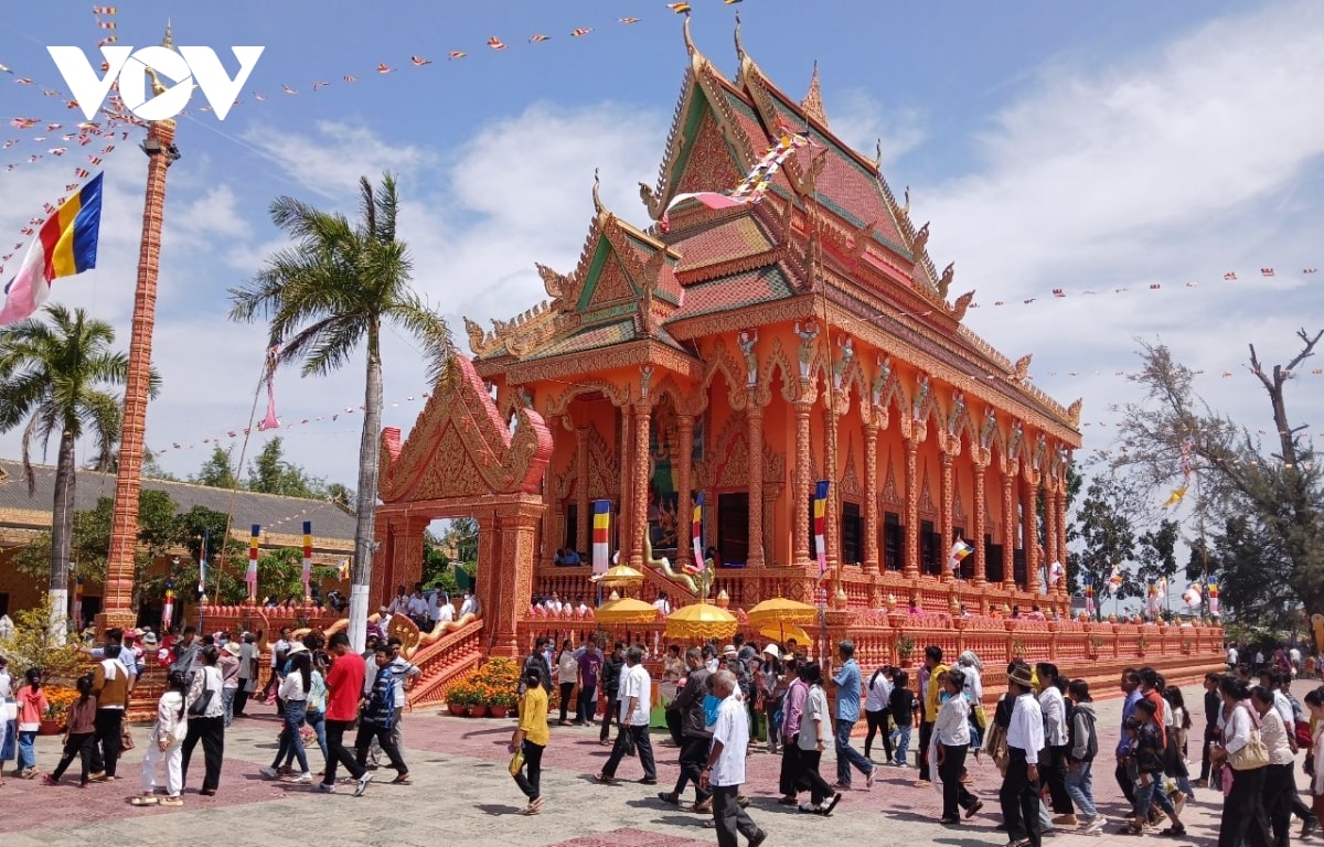 Dong bao khmer nam bo han hoan huong den ky niem 80 nam ngay quoc khanh 2 9 hinh anh 4