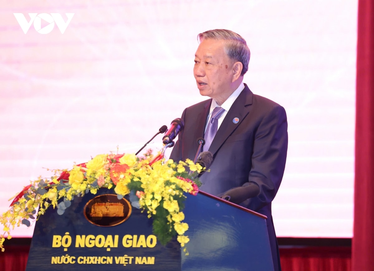 ngoai giao phai thuc su la cho dua tin cay ve tham muu dinh huong chien luoc cua Dang hinh anh 3