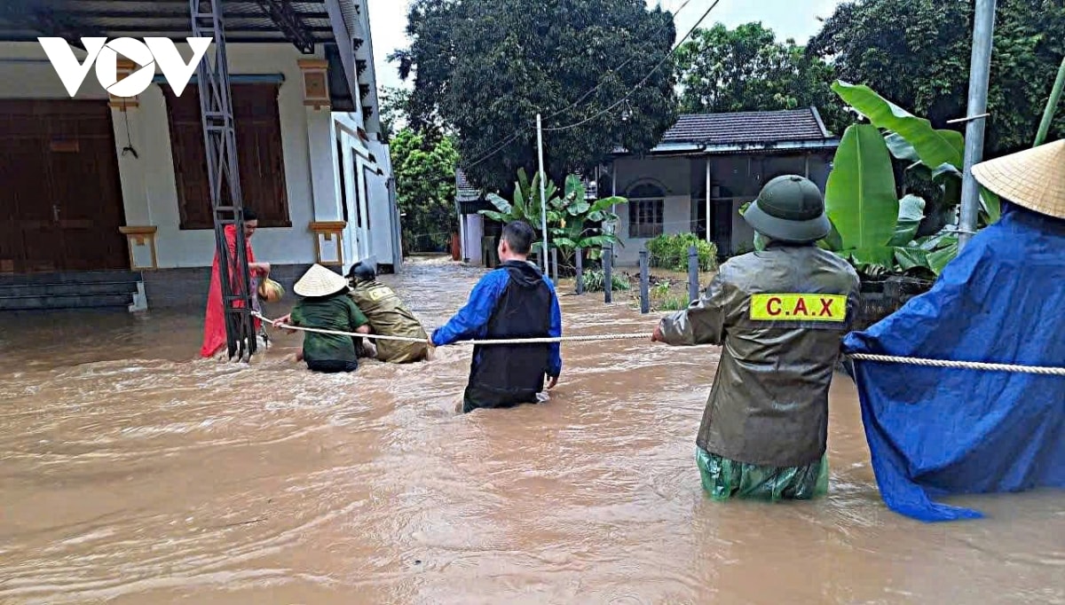 sau bão số 5 xuất hiện một vùng áp thấp gần biển Đông hình ảnh 23 sau bao so 5 xuat hien mot vung ap thap gan bien Dong hinh anh 23