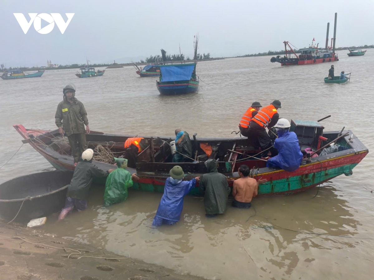 sau bão số 5 xuất hiện một vùng áp thấp gần biển Đông hình ảnh 29 sau bao so 5 xuat hien mot vung ap thap gan bien Dong hinh anh 29