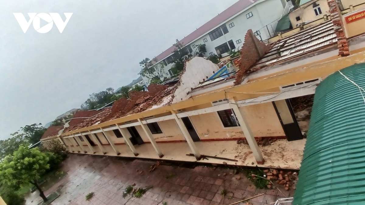 sau bão số 5 xuất hiện một vùng áp thấp gần biển Đông hình ảnh 8 sau bao so 5 xuat hien mot vung ap thap gan bien Dong hinh anh 8