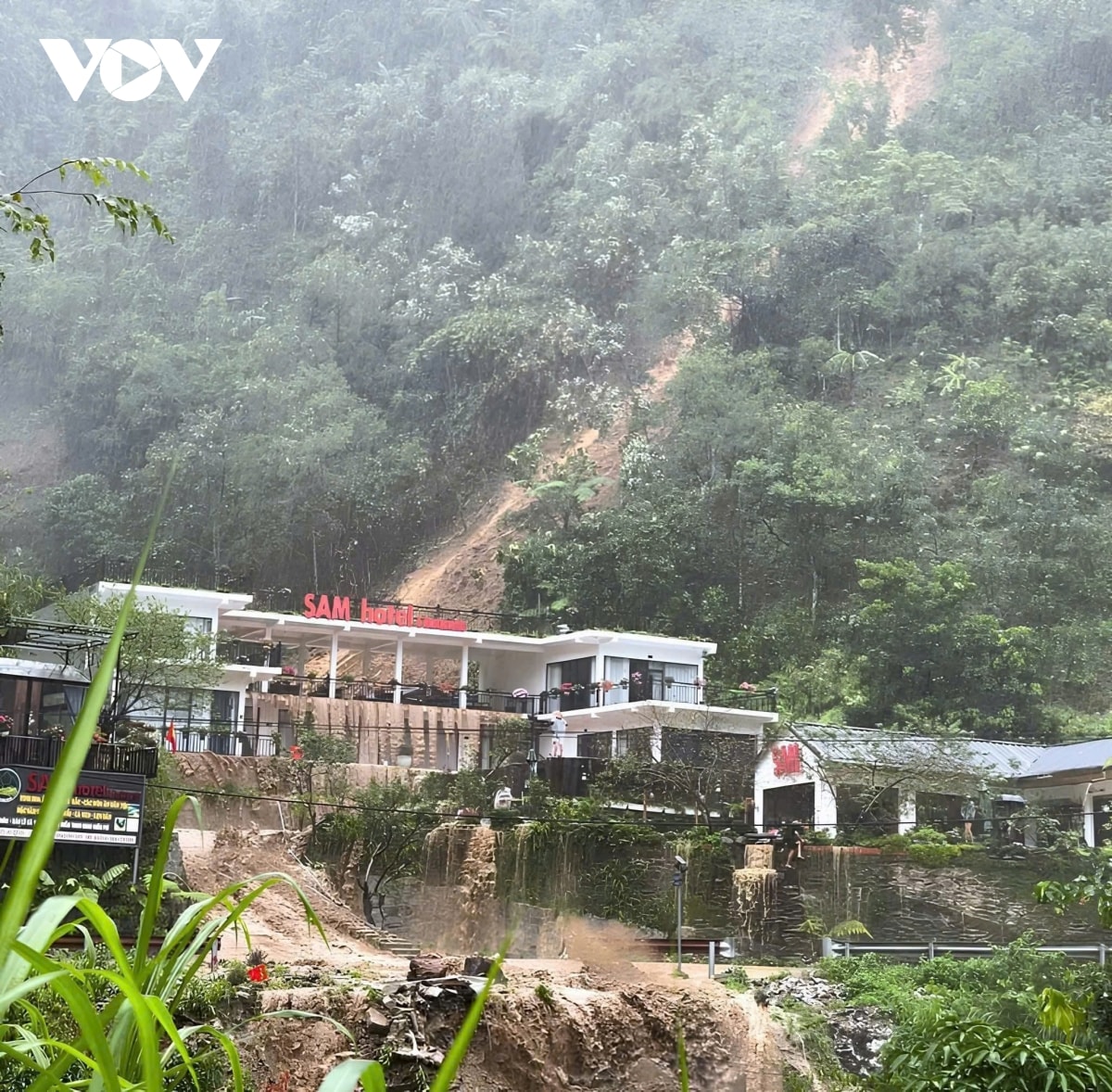hon 700 nha dan o lao cai bi anh huong do mua lon sau bao so 5 hinh anh 3