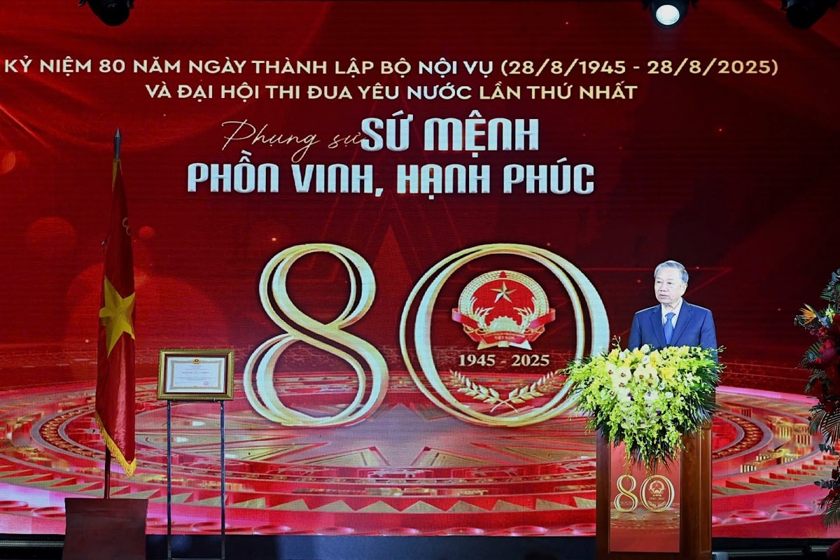 tổng bí thư cần có chính sách đãi ngộ vượt trội để thu hút, giữ chân người tài hình ảnh 1 tong bi thu can co chinh sach dai ngo vuot troi de thu hut, giu chan nguoi tai hinh anh 1