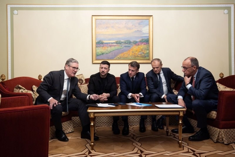 cựu Đại sứ mỹ ukraine cần tính đến kế hoạch b trong bảo đảm an ninh hình ảnh 1 cuu Dai su my ukraine can tinh den ke hoach b trong bao dam an ninh hinh anh 1