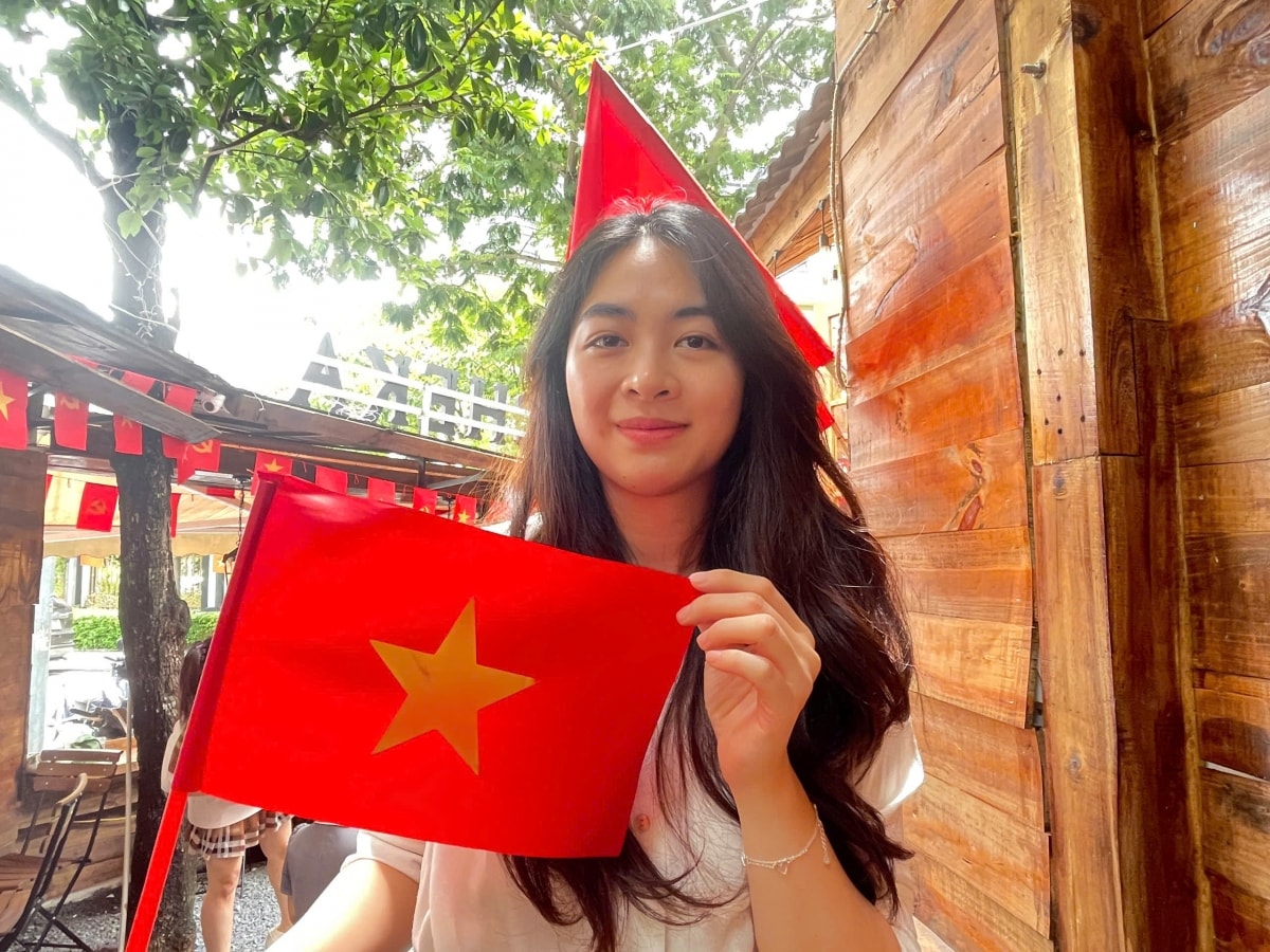 rộn ràng sắc đỏ, giới trẻ việt nam gửi trọn tình yêu tổ quốc dịp 2 9 hình ảnh 3 ron rang sac do, gioi tre viet nam gui tron tinh yeu to quoc dip 2 9 hinh anh 3