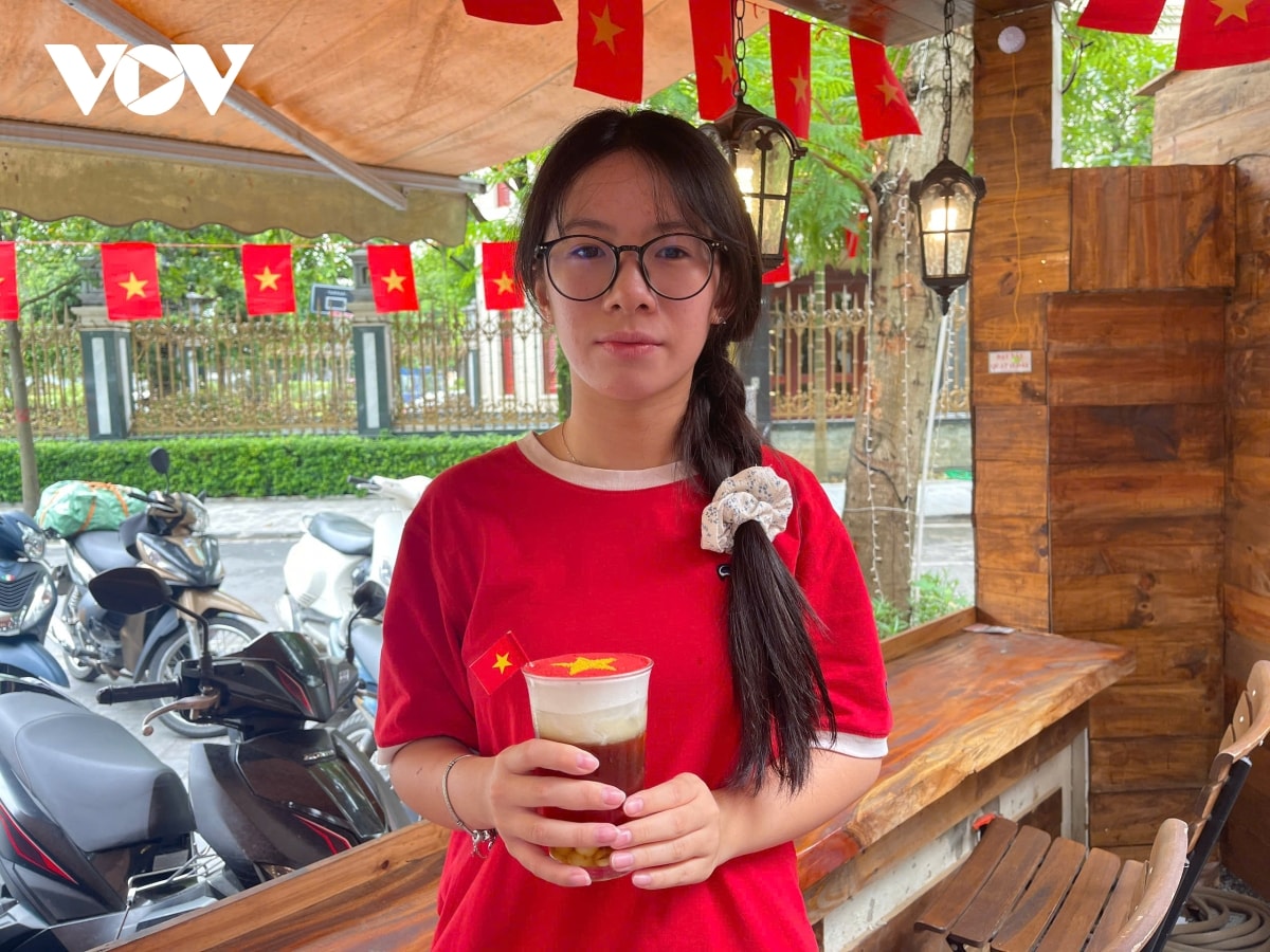 rộn ràng sắc đỏ, giới trẻ việt nam gửi trọn tình yêu tổ quốc dịp 2 9 hình ảnh 2 ron rang sac do, gioi tre viet nam gui tron tinh yeu to quoc dip 2 9 hinh anh 2