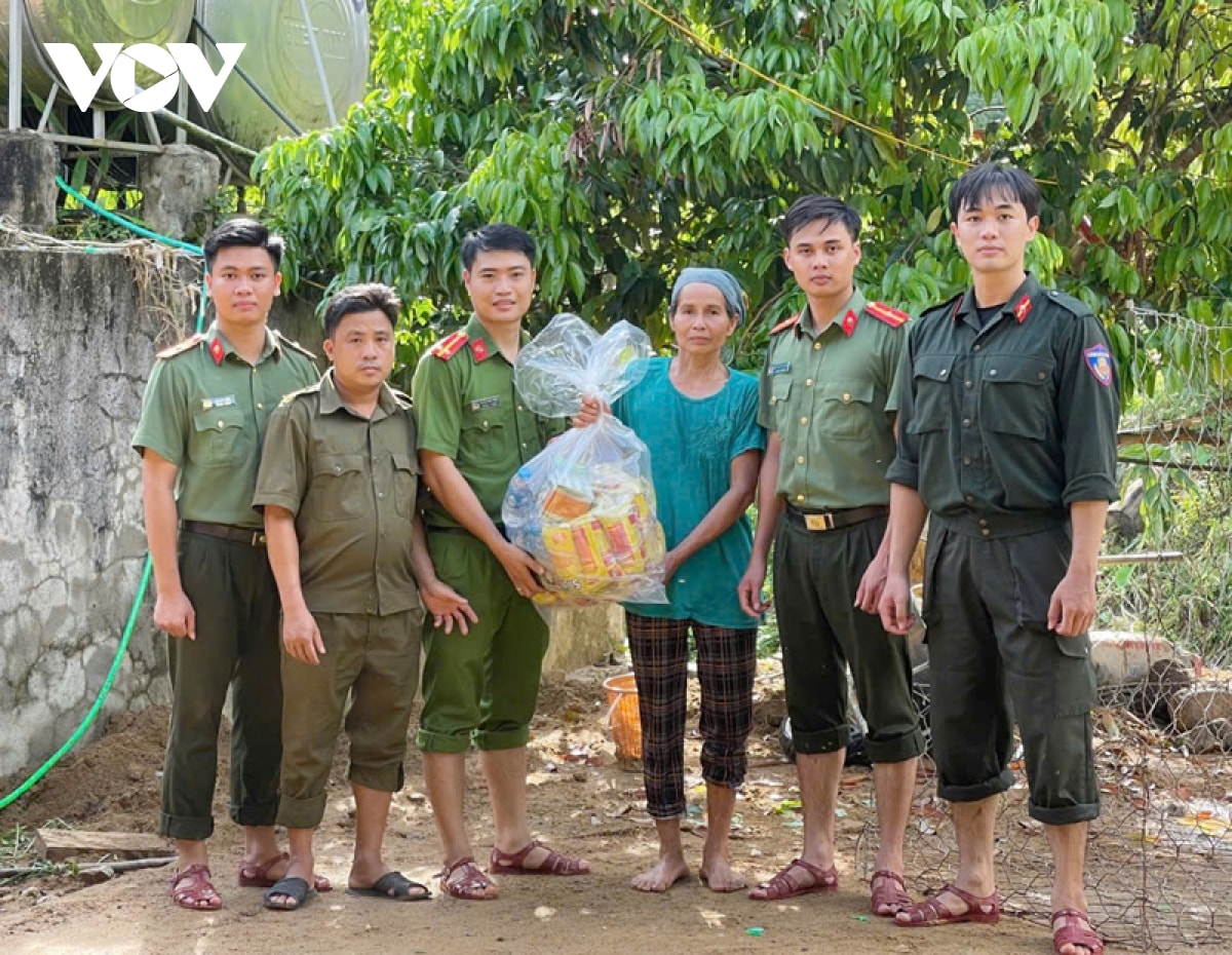 sạt lở, lũ quét cô lập 2 xã biên giới ở thanh hóa hình ảnh 3 sat lo, lu quet co lap 2 xa bien gioi o thanh hoa hinh anh 3