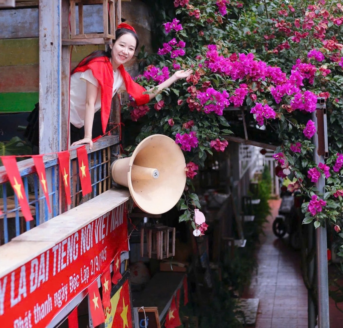 tha thiet khu vuon yeu to quoc cua co giao my thuat o Dak lak hinh anh 6