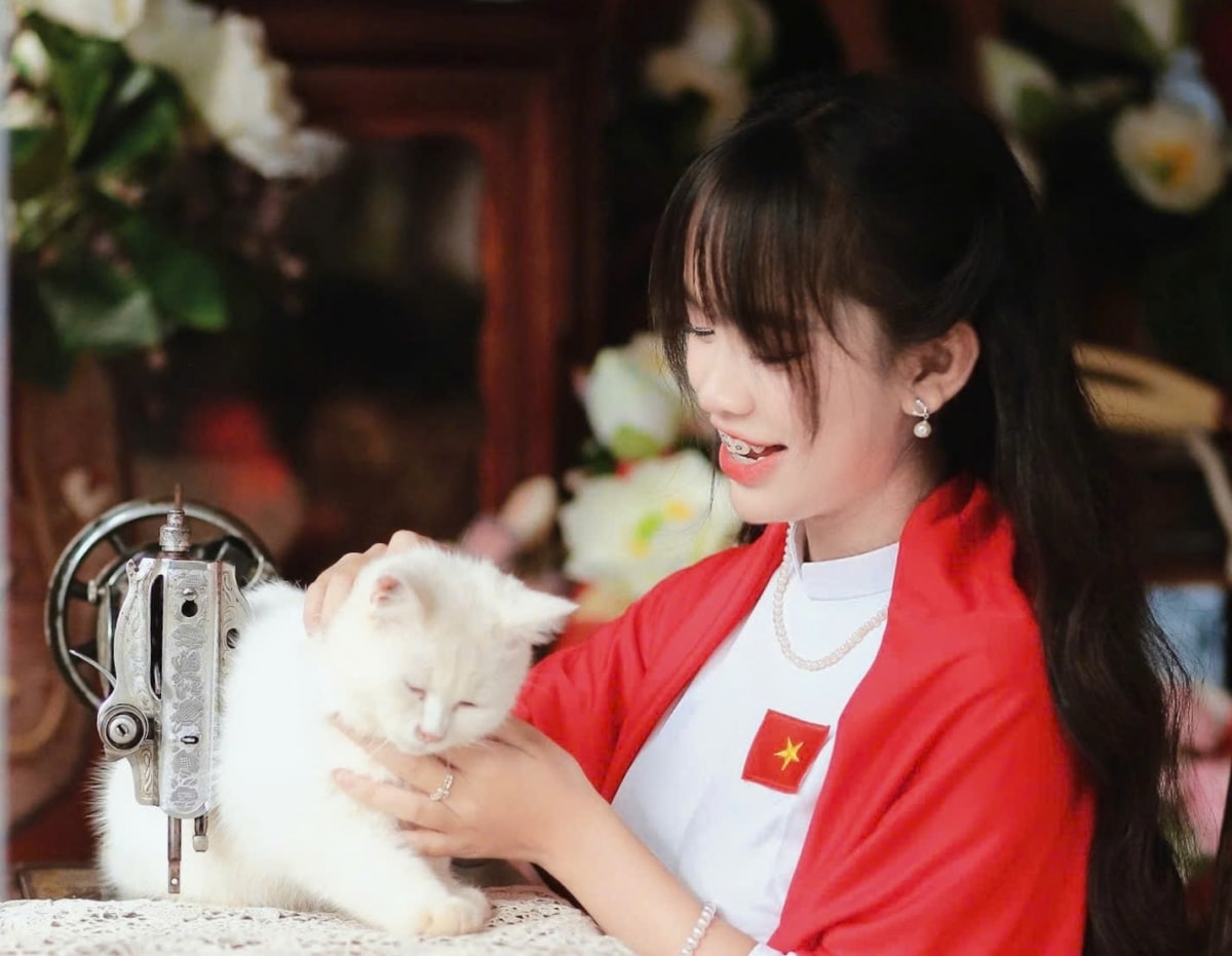 tha thiet khu vuon yeu to quoc cua co giao my thuat o Dak lak hinh anh 8