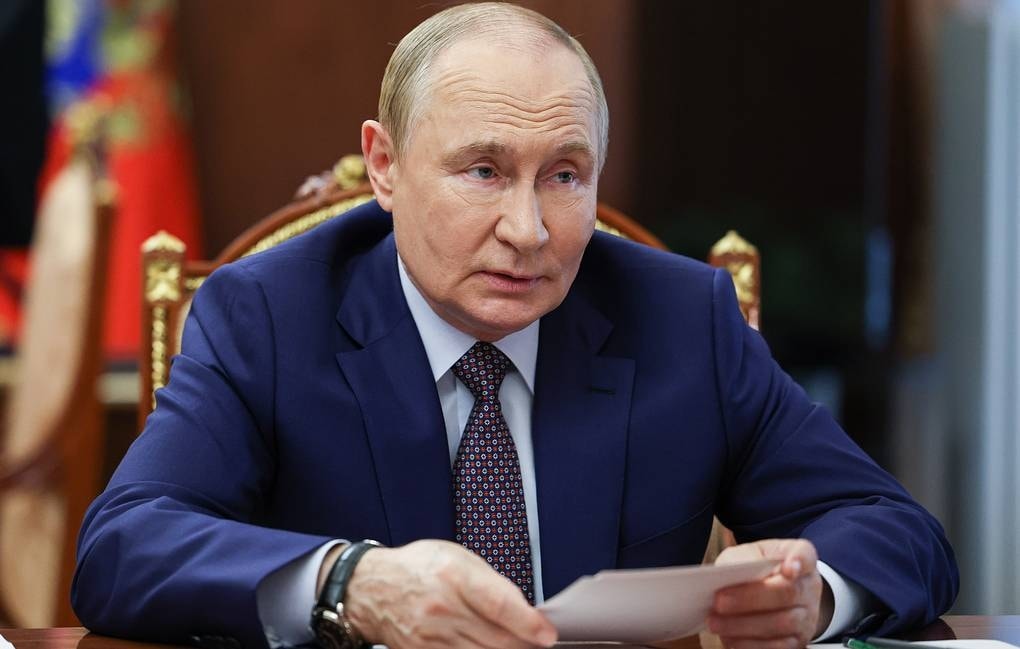 tổng thống nga putin đến thiên tân trung quốc dự hội nghị thượng đỉnh sco hình ảnh 1 tong thong nga putin den thien tan trung quoc du hoi nghi thuong dinh sco hinh anh 1