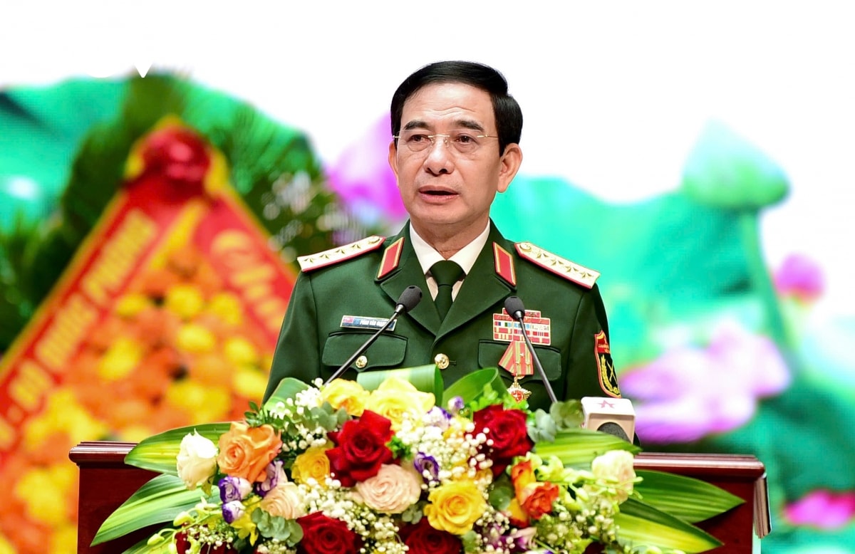 trao huân chương quân công cho Đại tướng phan văn giang và lãnh đạo bộ quốc phòng hình ảnh 1 trao huan chuong quan cong cho Dai tuong phan van giang va lanh dao bo quoc phong hinh anh 1
