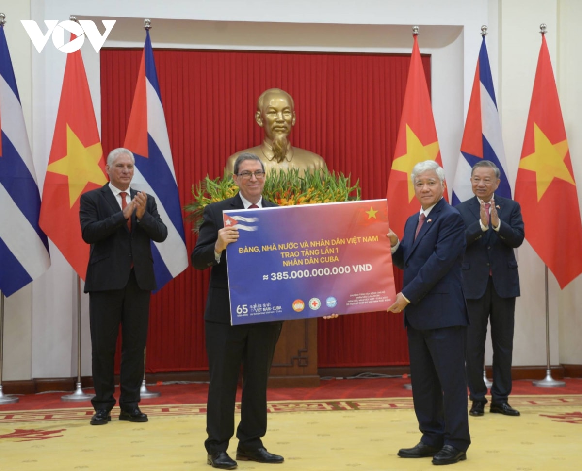 tổng bí thư Đoàn kết, ủng hộ cuba là lương tâm và trách nhiệm của những người cộng sản hình ảnh 4 tong bi thu Doan ket, ung ho cuba la luong tam va trach nhiem cua nhung nguoi cong san hinh anh 4
