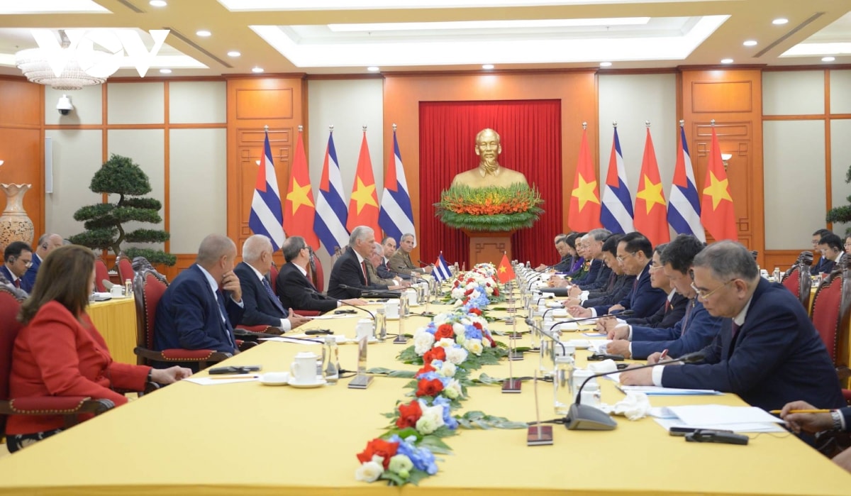 tổng bí thư Đoàn kết, ủng hộ cuba là lương tâm và trách nhiệm của những người cộng sản hình ảnh 1 tong bi thu Doan ket, ung ho cuba la luong tam va trach nhiem cua nhung nguoi cong san hinh anh 1