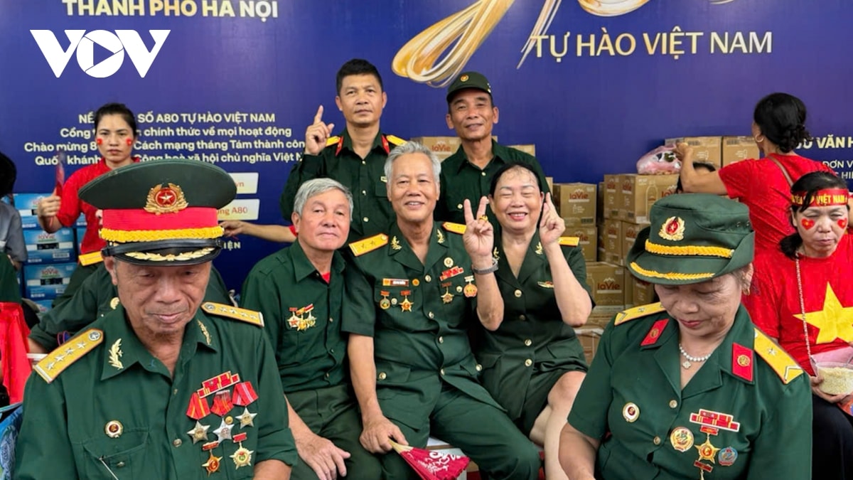 nguoi dan doi nang mua giu cho cho xem dieu binh 80 nam quoc khanh 2 9 hinh anh 8