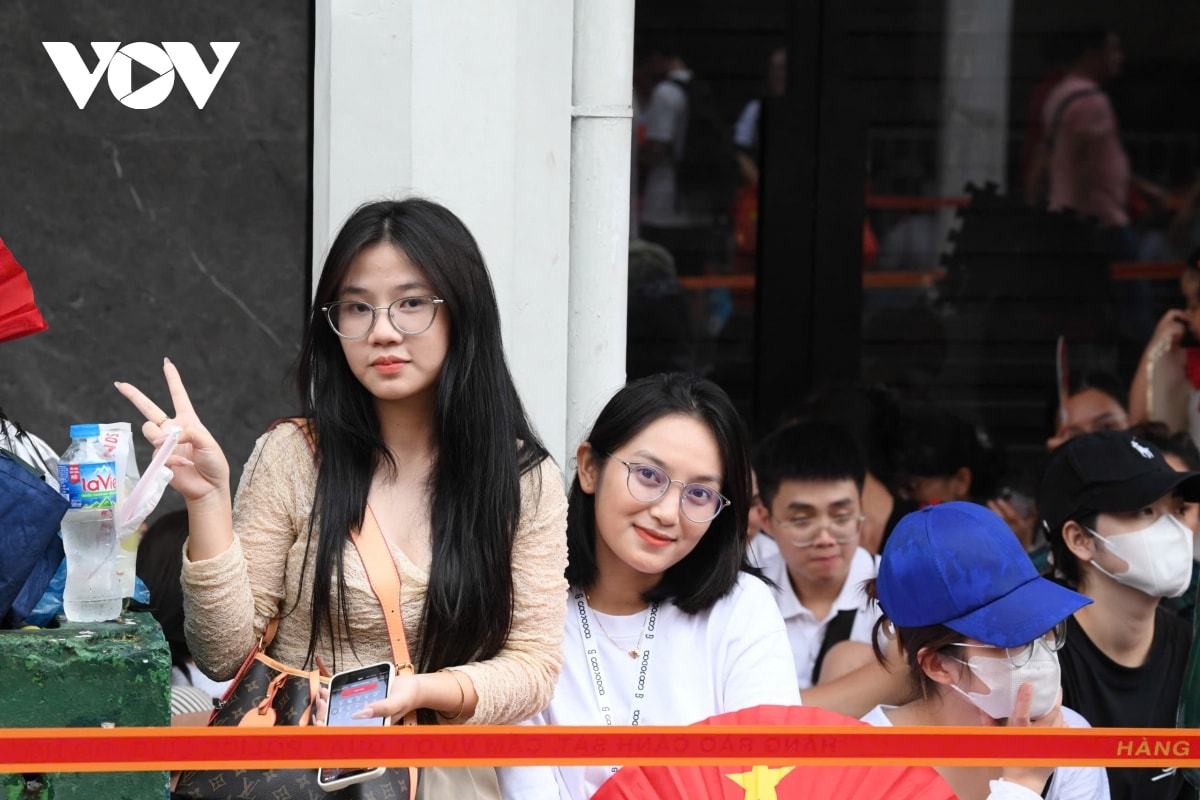 cập nhật hội phụ nữ phối hợp với lực lượng chức năng phát cơm miễn phí cho người dân hình ảnh 24 cap nhat hoi phu nu phoi hop voi luc luong chuc nang phat com mien phi cho nguoi dan hinh anh 24