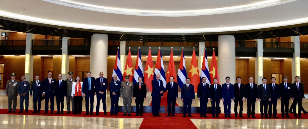 chu tich quoc hoi tran thanh man hoi kien bi thu thu nhat, chu tich nuoc cuba miguel diaz-canel hinh anh 7