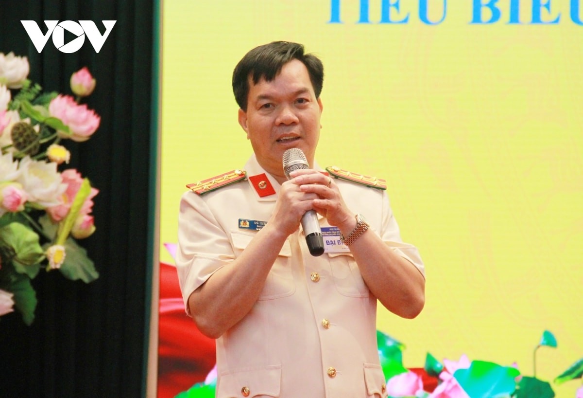 Đại tá công an kể chuyện vận động tộc người thuỷ sáp nhập vào dân tộc pà thẻn hình ảnh 1 Dai ta cong an ke chuyen van dong toc nguoi thuy sap nhap vao dan toc pa then hinh anh 1