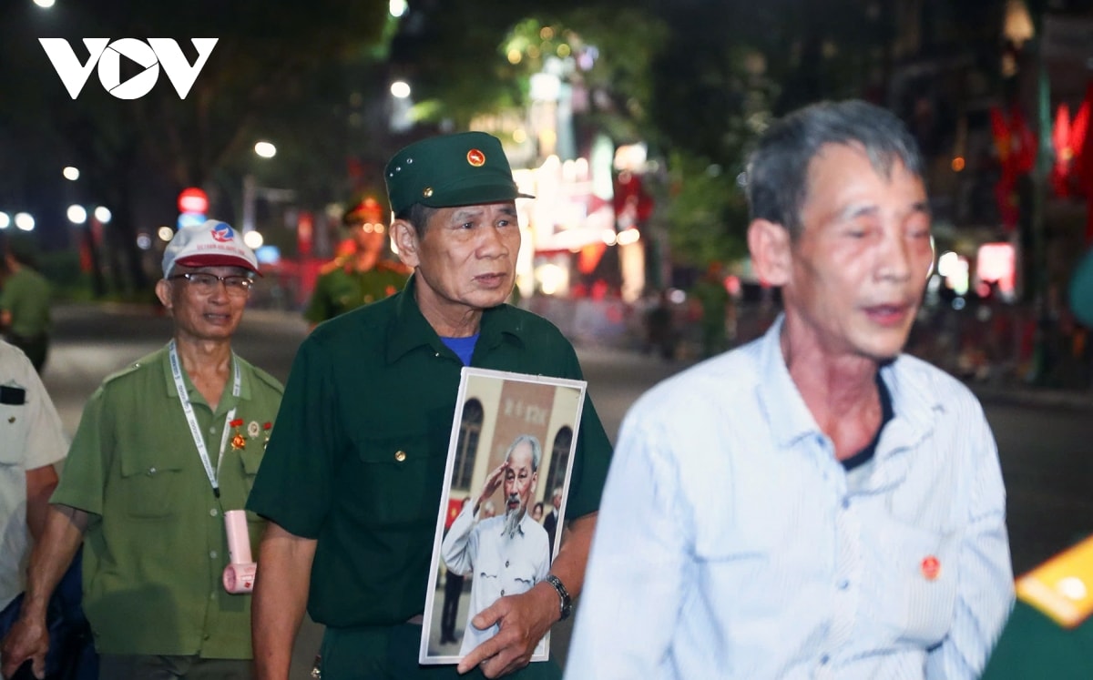 toàn cảnh lễ kỷ niệm, diễu binh, diễu hành 80 năm cách mạng tháng tám và quốc khánh 2 9 hình ảnh 112 toan canh le ky niem, dieu binh, dieu hanh 80 nam cach mang thang tam va quoc khanh 2 9 hinh anh 112