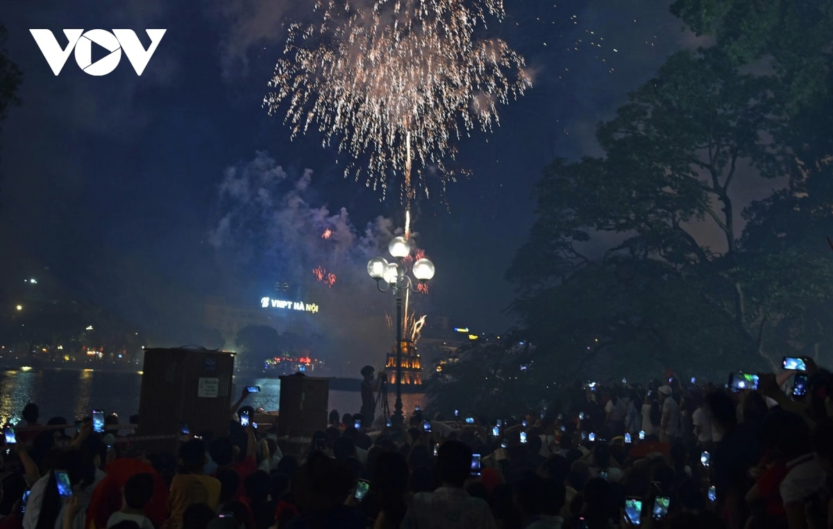 ha noi ruc ro phao hoa mung quoc khanh 2 9 hinh anh 7
