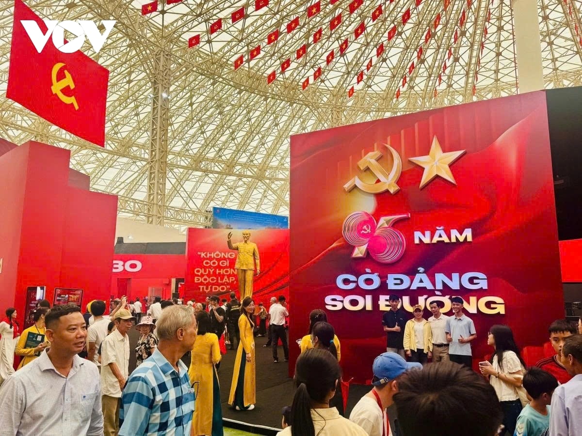 kéo dài thời gian triển lãm 80 năm hành trình Độc lập-tự do-hạnh phúc đến ngày 15 9 hình ảnh 1 keo dai thoi gian trien lam 80 nam hanh trinh Doc lap-tu do-hanh phuc den ngay 15 9 hinh anh 1