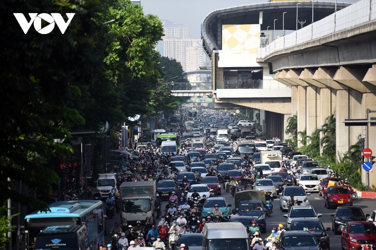 nhieu duong pho ha noi un tac trong buoi sang sau nghi le 2 9 hinh anh 8