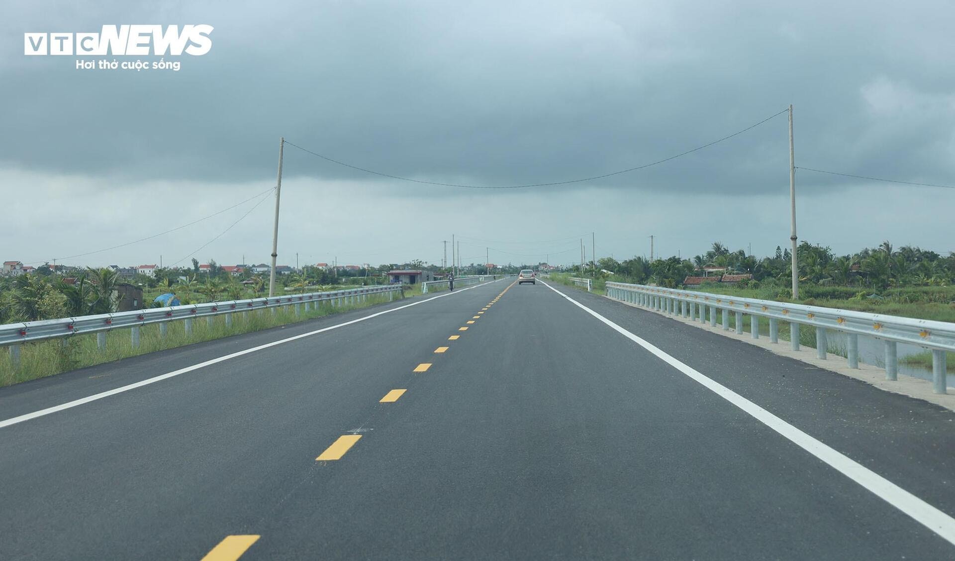 Toàn cảnh tuyến đường bộ ven biển Hưng Yên gần 5.000 tỷ đồng sắp cán đích - 21