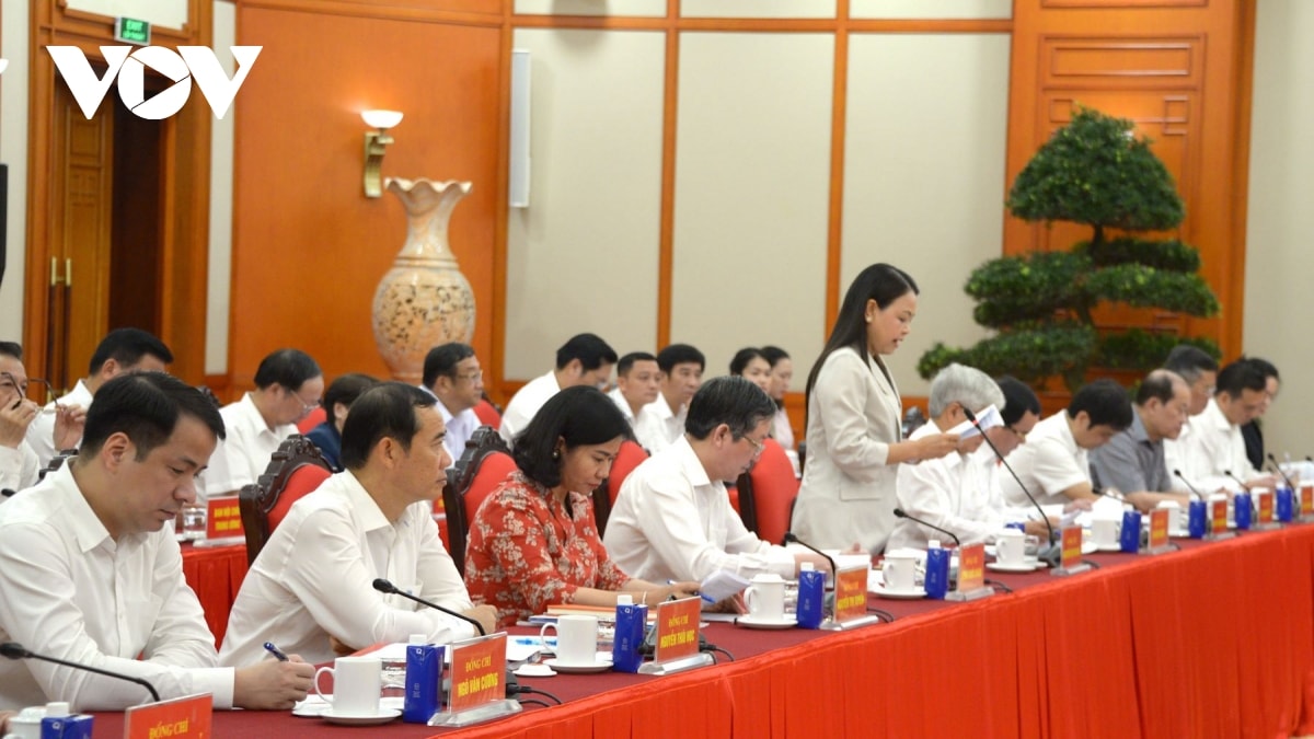 bo chinh tri lam viec voi ban thuong vu Dang uy mttq ve cong tac chuan bi Dai hoi Dang hinh anh 5