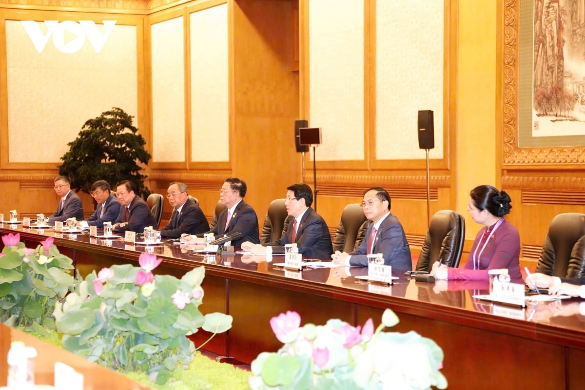 hội đàm cấp cao, việt nam và trung quốc nhất trí đẩy nhanh kết nối giao thông hình ảnh 1 hoi dam cap cao, viet nam va trung quoc nhat tri day nhanh ket noi giao thong hinh anh 1