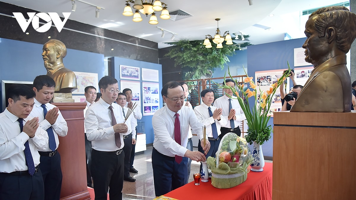 tổng giám đốc vtv nguyễn thanh lâm chúc mừng 80 năm thành lập Đài tiếng nói việt nam hình ảnh 6 tong giam doc vtv nguyen thanh lam chuc mung 80 nam thanh lap Dai tieng noi viet nam hinh anh 6