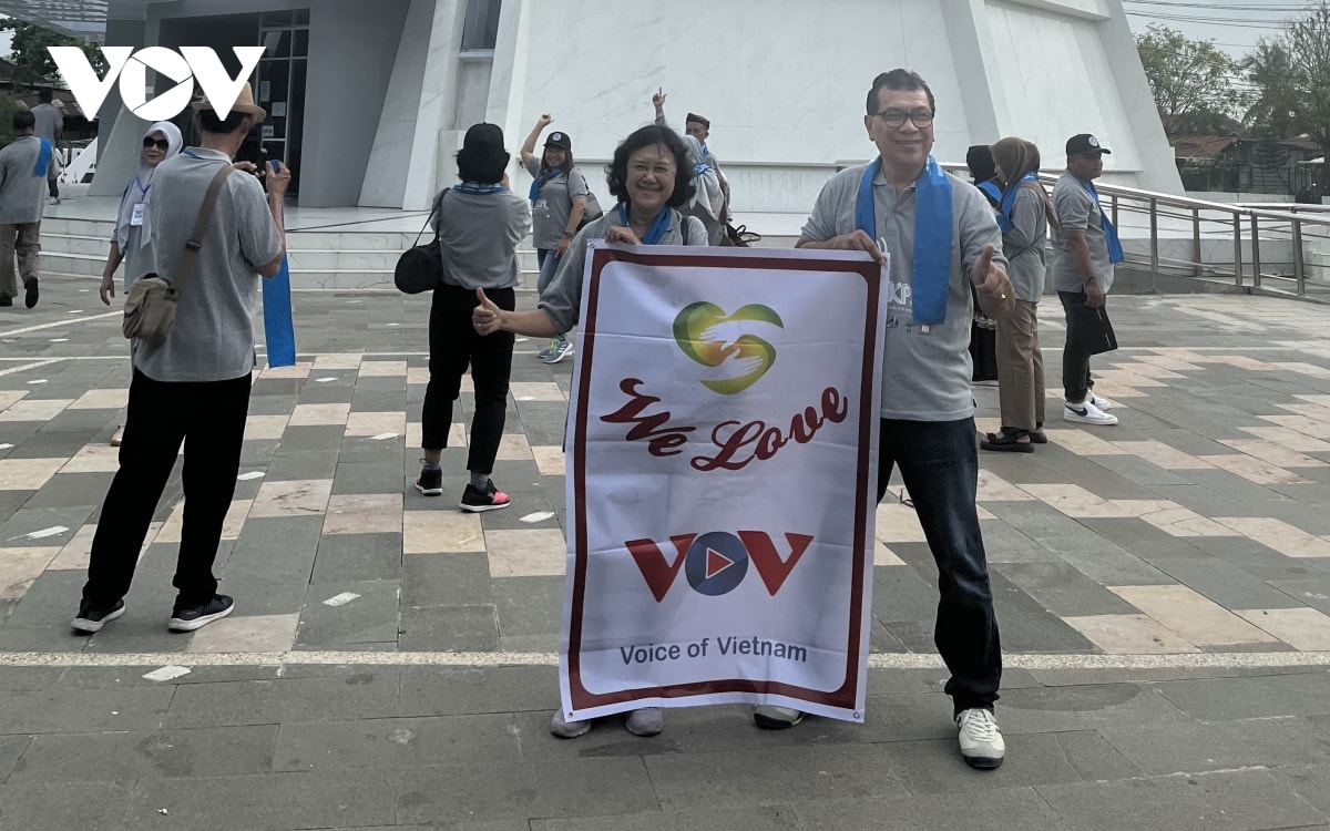 thính giả indonesia một tình yêu son sắt đặc biệt với vov hình ảnh 3 thinh gia indonesia mot tinh yeu son sat dac biet voi vov hinh anh 3